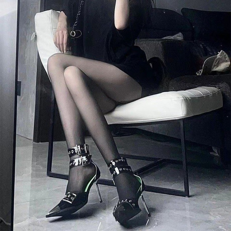 Sandales à talons super hauts  - Resistance Bands avis et prix